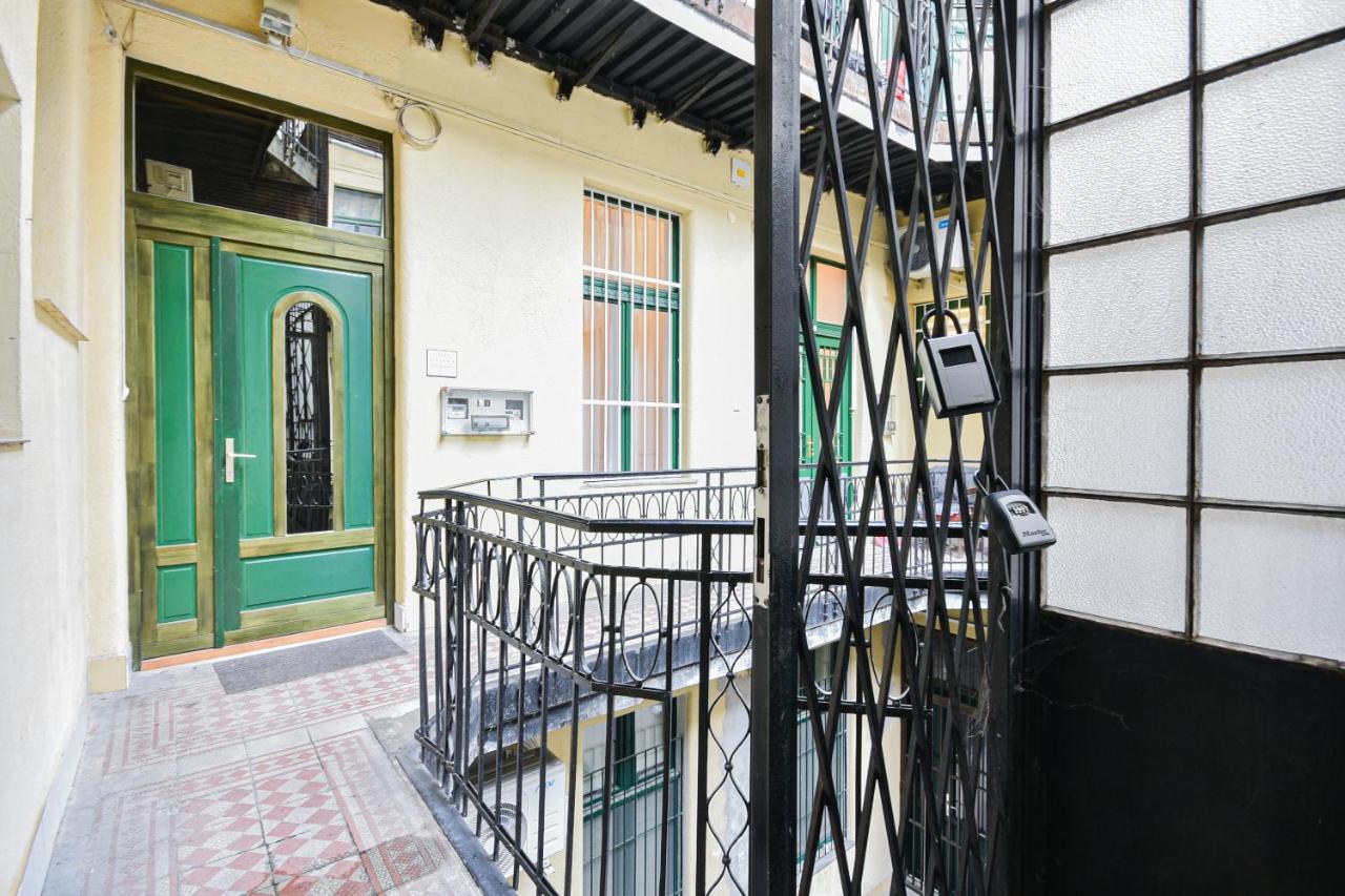 Ferienwohnung Opera Elegance Andrassy Budapest Exterior foto